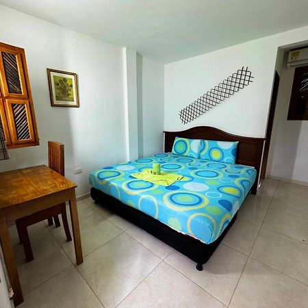 Hostal Nibuni Palomino Ngoại thất bức ảnh