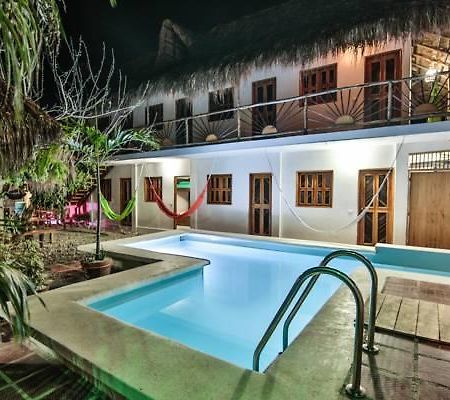 Hostal Nibuni Palomino Ngoại thất bức ảnh