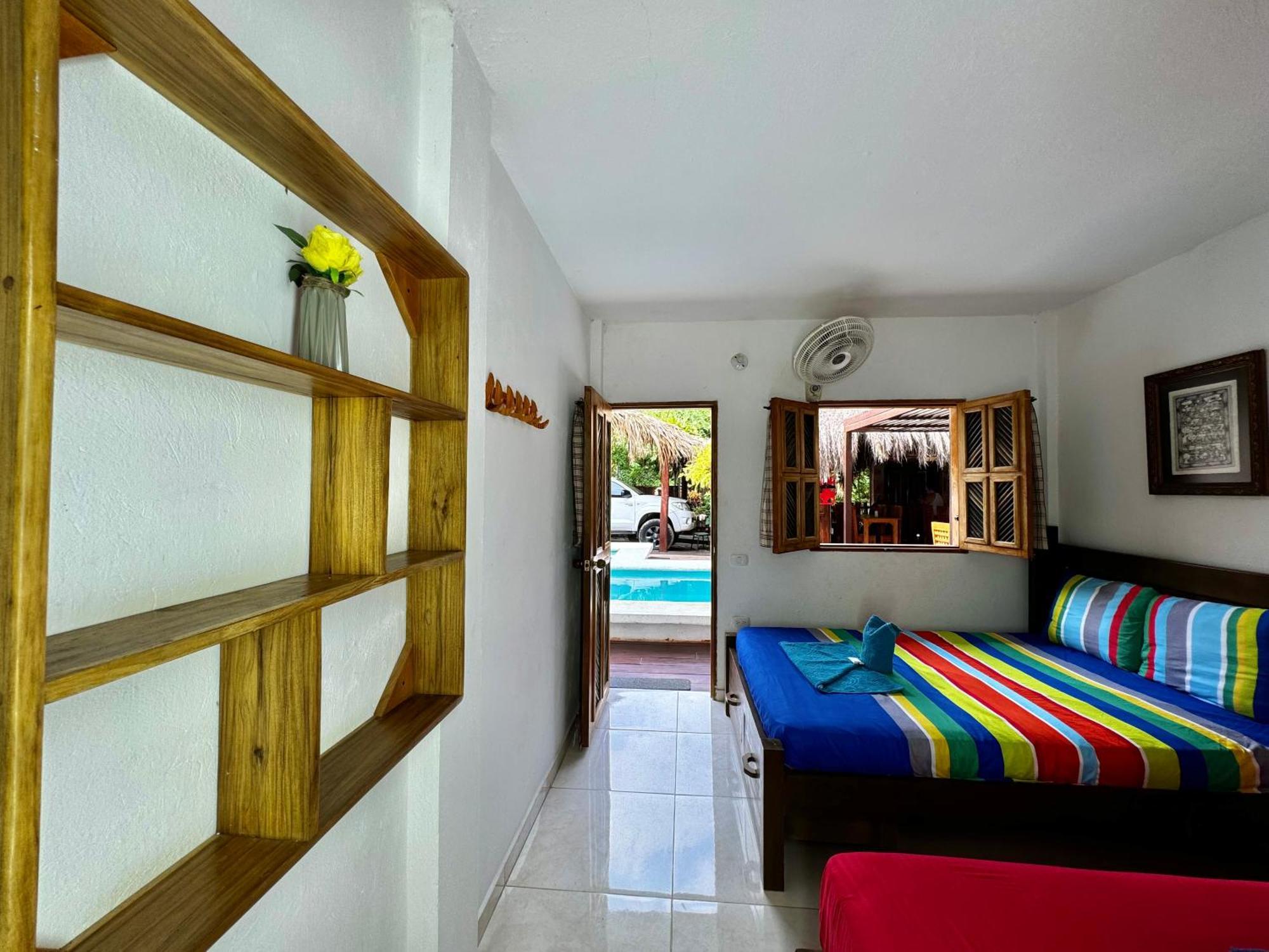 Hostal Nibuni Palomino Ngoại thất bức ảnh