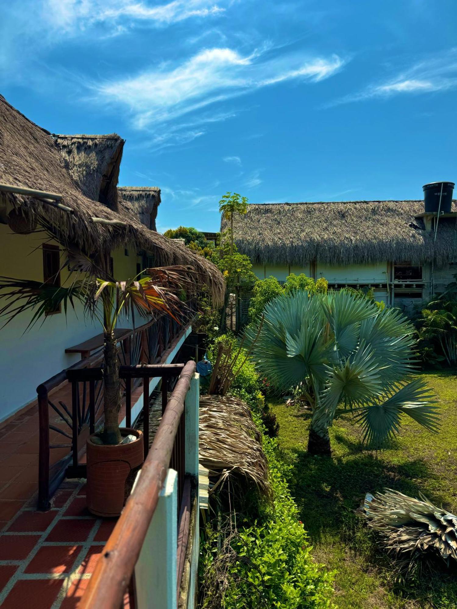 Hostal Nibuni Palomino Ngoại thất bức ảnh