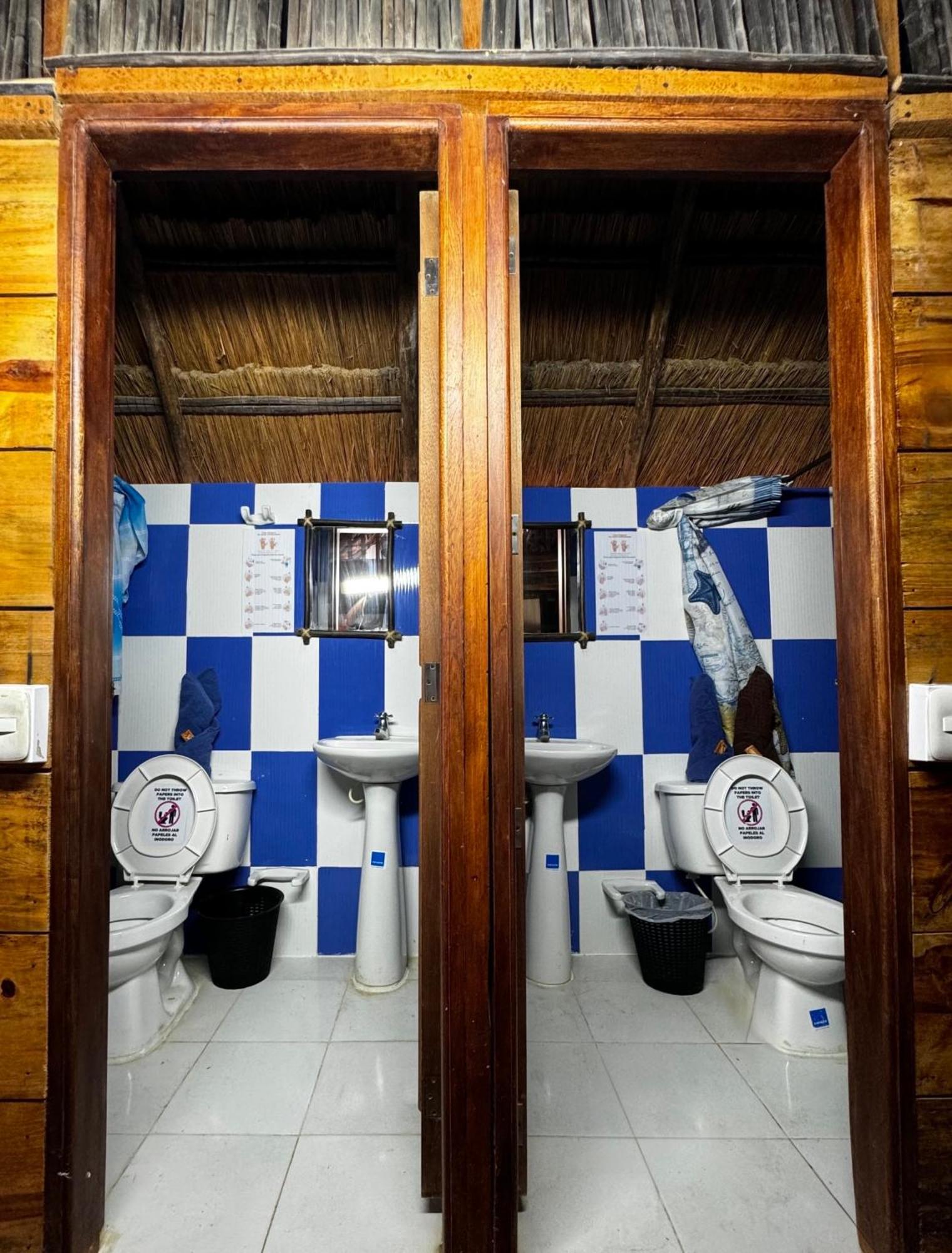 Hostal Nibuni Palomino Ngoại thất bức ảnh