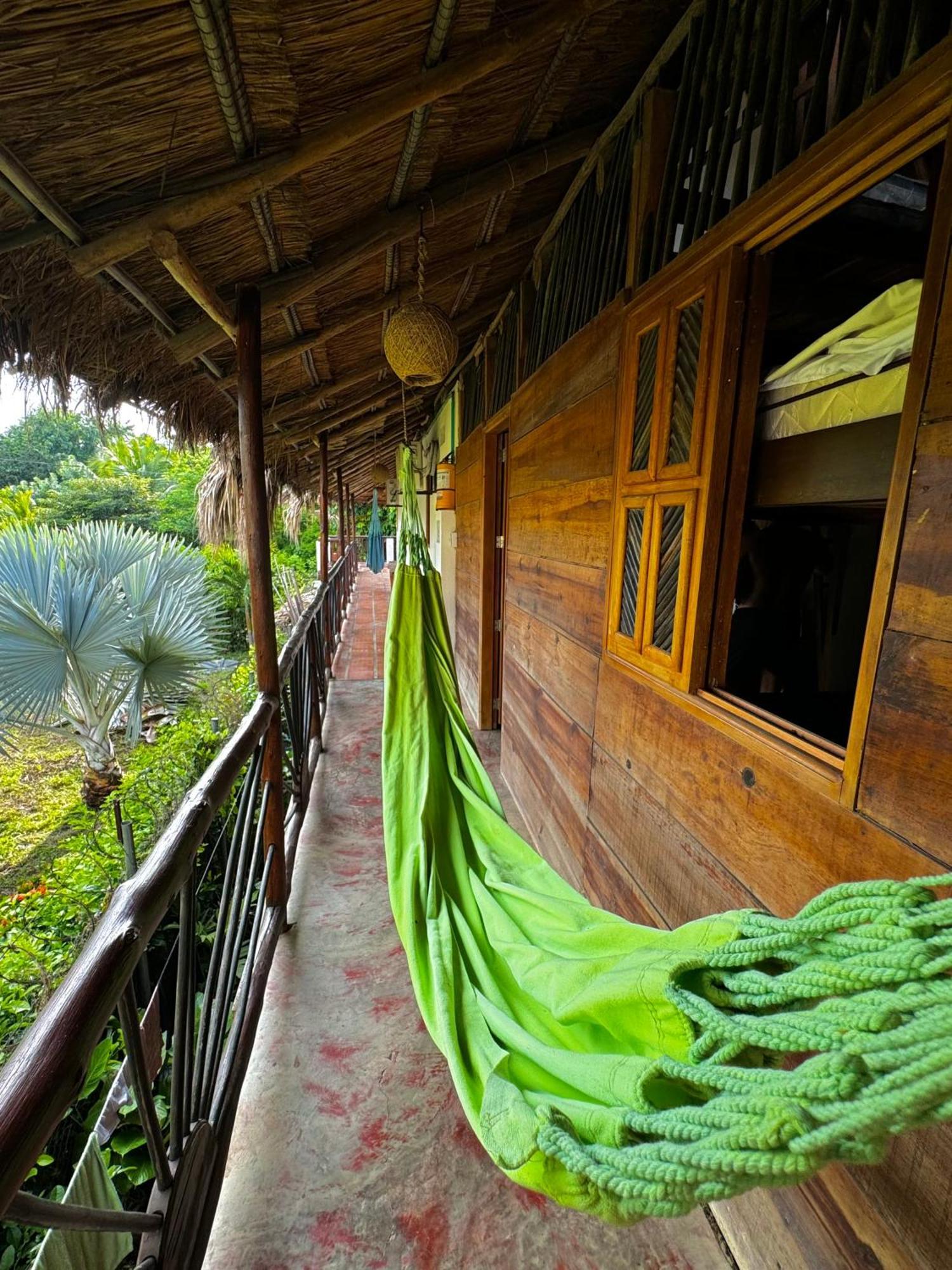 Hostal Nibuni Palomino Ngoại thất bức ảnh