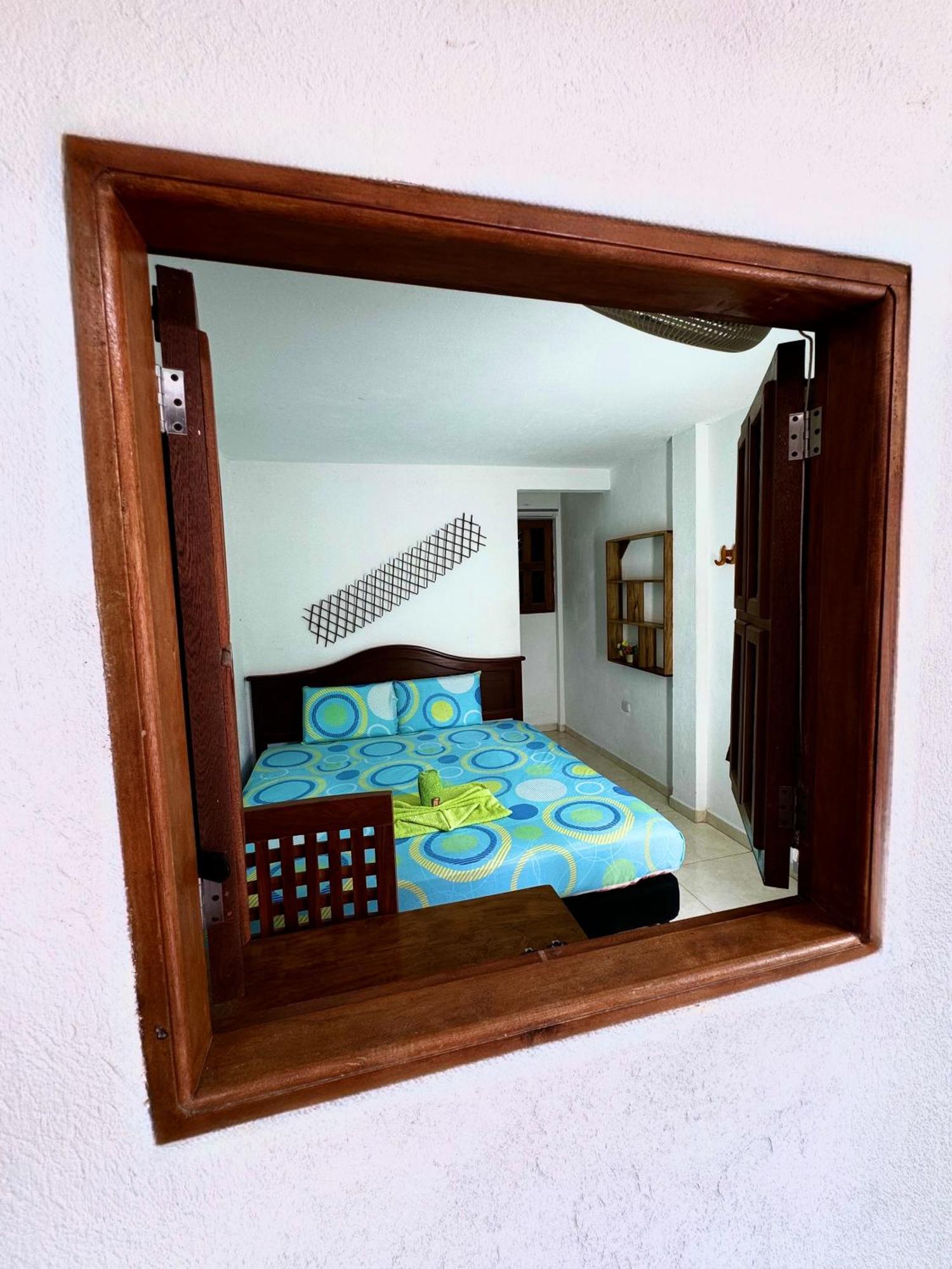Hostal Nibuni Palomino Ngoại thất bức ảnh