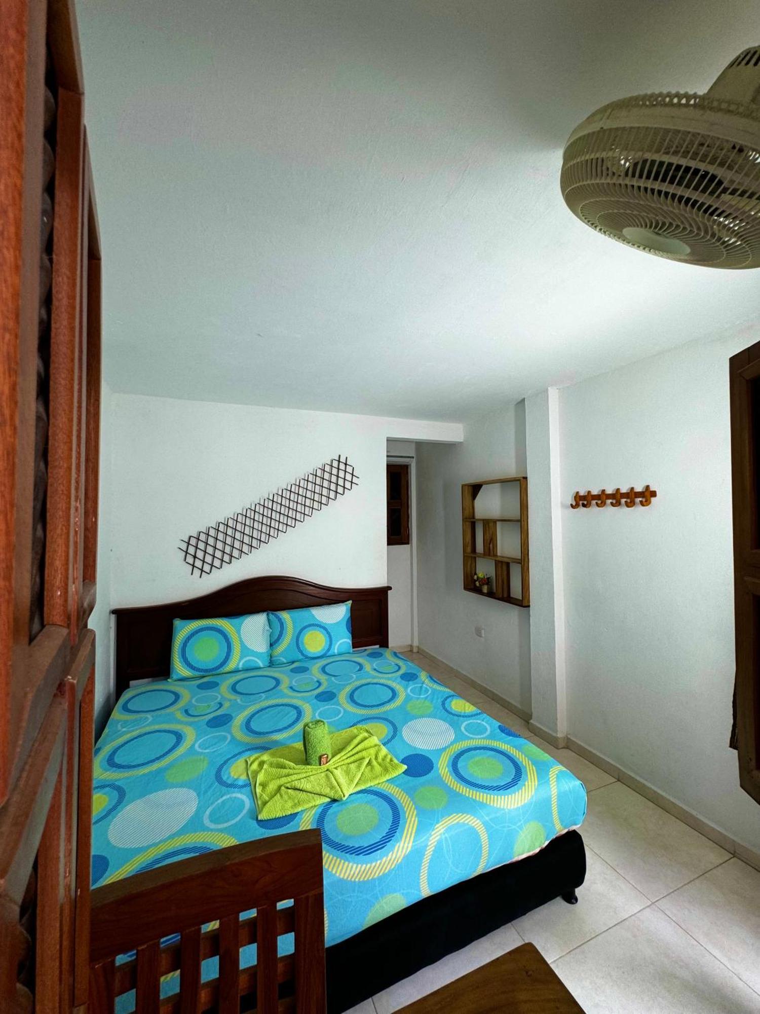 Hostal Nibuni Palomino Ngoại thất bức ảnh